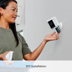 files/ring_slcplus-battery-wht_slate5_en_1500x1500_6550d2b2-d405-41ec-be01-3f74110815df.jpg