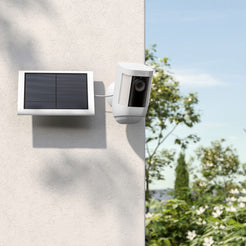 products/ring_solar_solarpanelgen2_spotlight_cam_pro_wht_1500x1500_fdaf1a31-fda7-49aa-98f7-0729573979d5.jpg